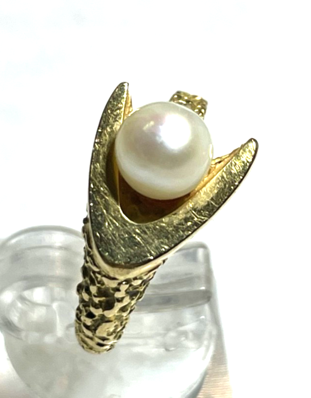Solider 750 Gold 18 K Ring 17,5 mm RG 55 Akoya Perle elegantes Design Juwelier3