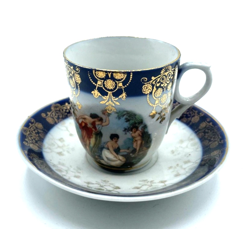 Antik Sammeltasse im Angelica Kauffmann Stil um 1910/20 mit Kobalt + Golddekor0
