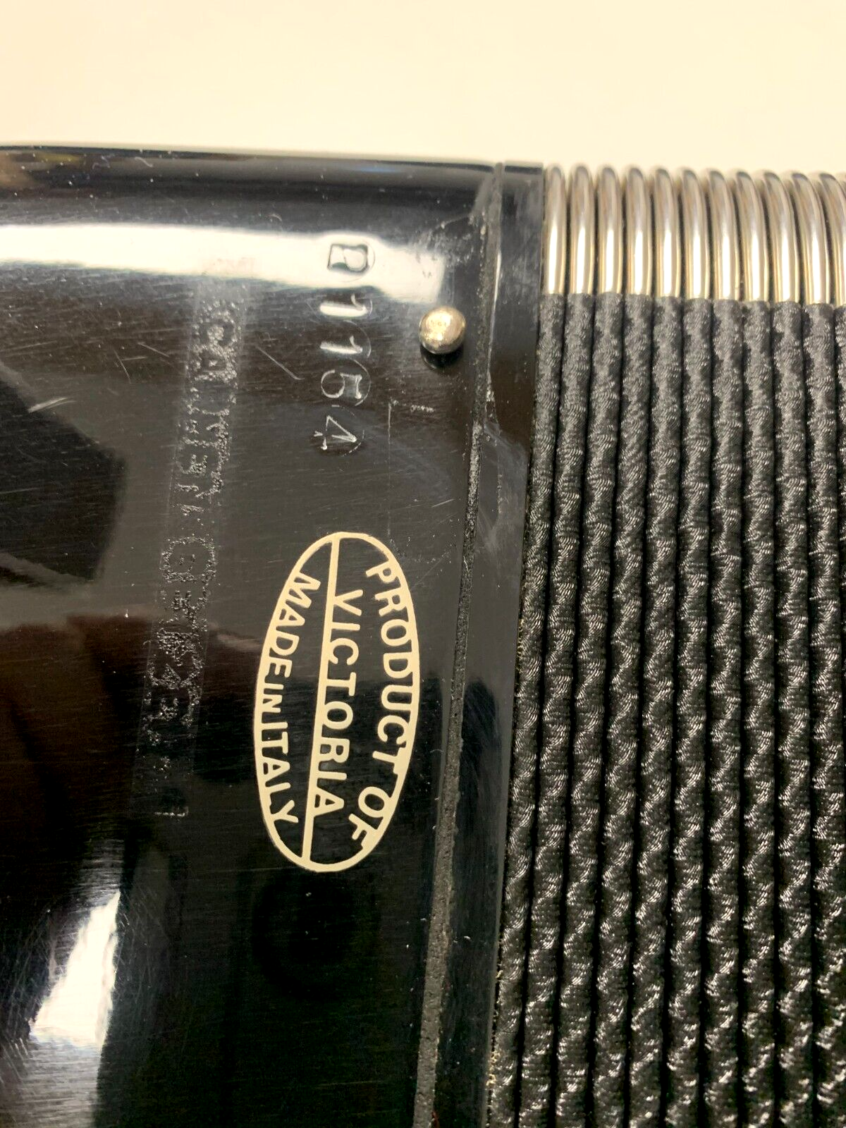 Profi Victoria Accordion 120 Bass - 11 x Diskantregister - 4 x Bassregister13