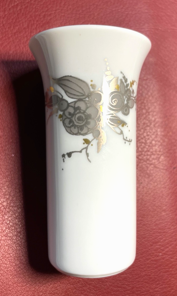 Rosenthal Porzellan Vase Arundo Samuramat Wiinblad Studio Linie 1970er H 8,8 cm0