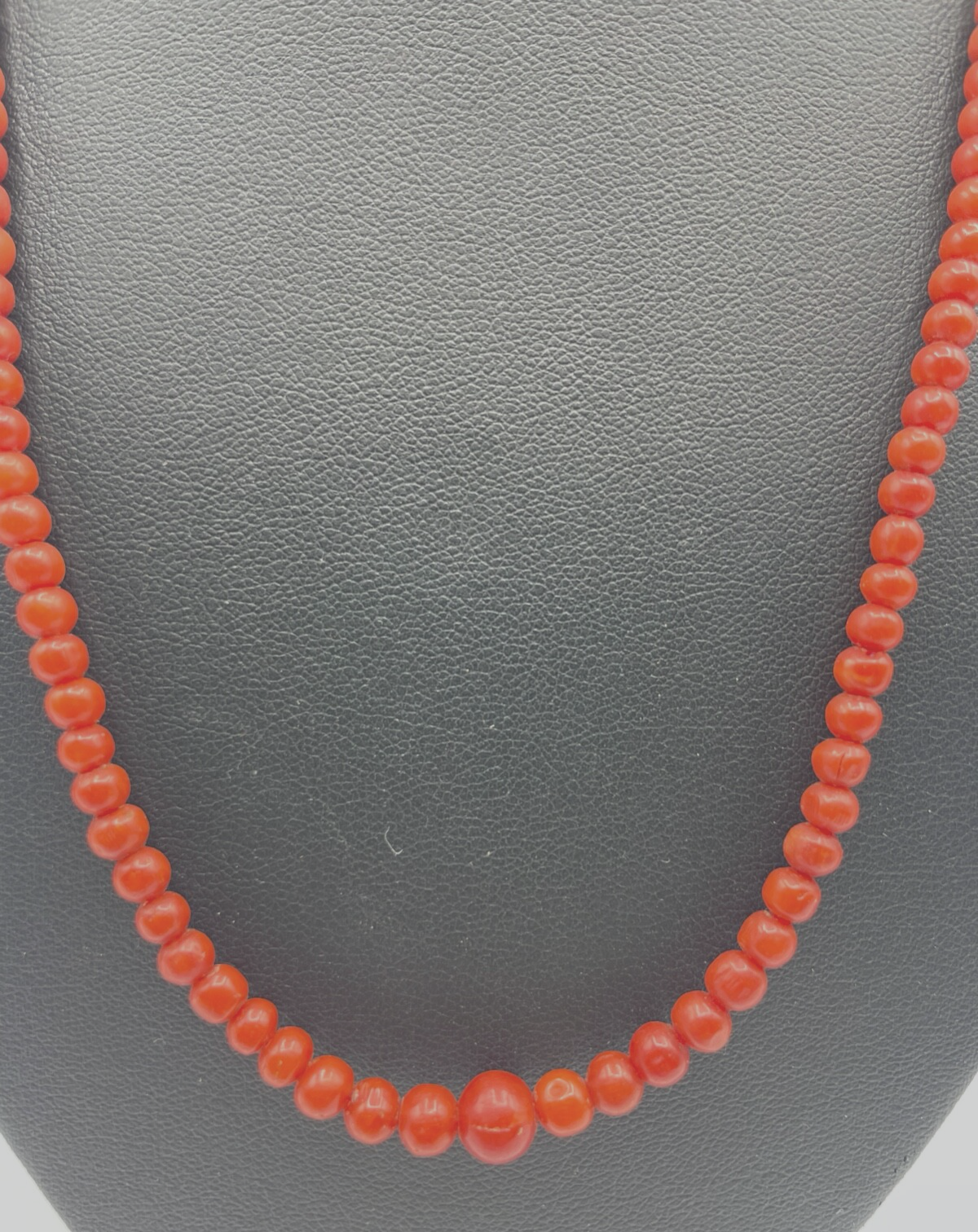 Antik Korallenkette rot Kugelkette Verlauf L50cm 800 AG/vergold. Kastenschloss1