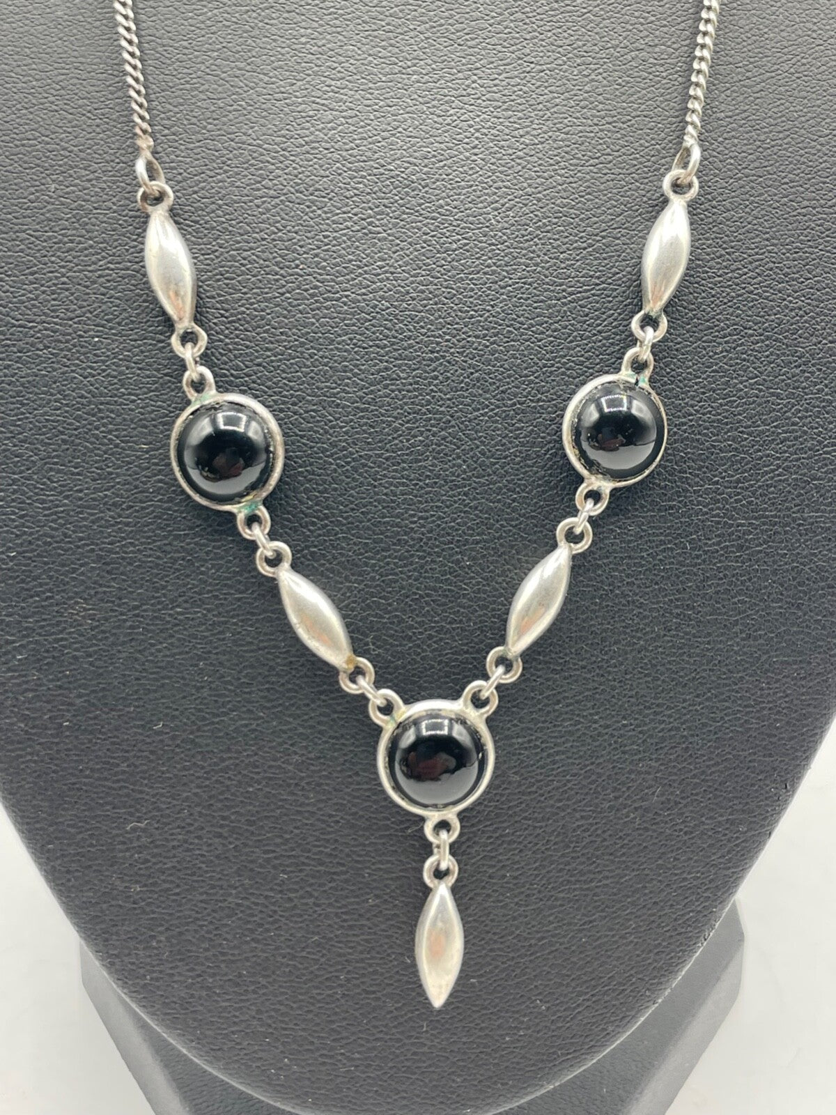 925 Sterling Silber Kette Collier mit 3x Onyx Cabochon Handarbeit sehr apart3
