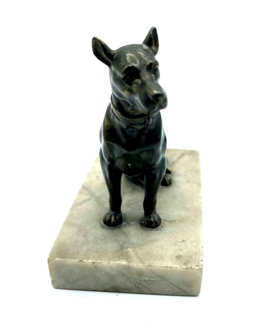 Antik Metall Hund Figur auf Alabaster Sockel aparte Hundeplastik Tierplastik1