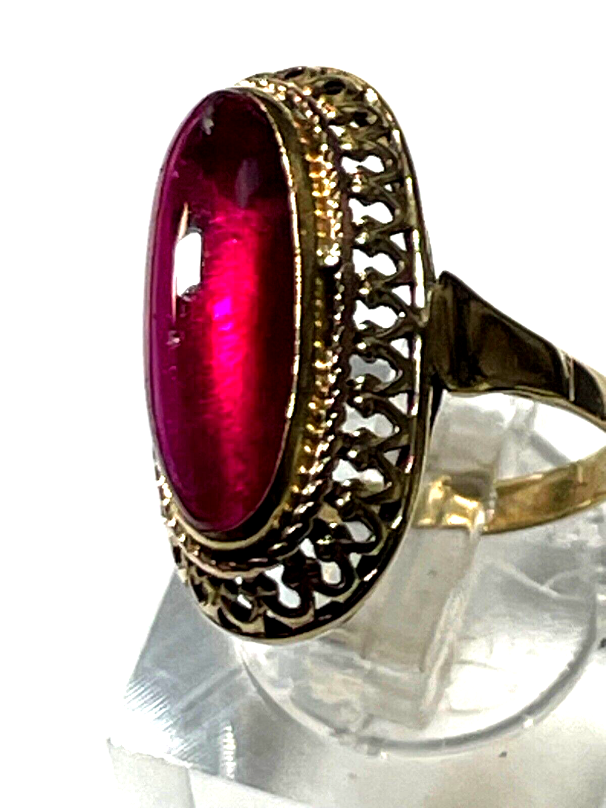 585 Gold 14 K antik Ring mit rotem Korund Farbstein Cabochon RG 47 Juwelier gepf13