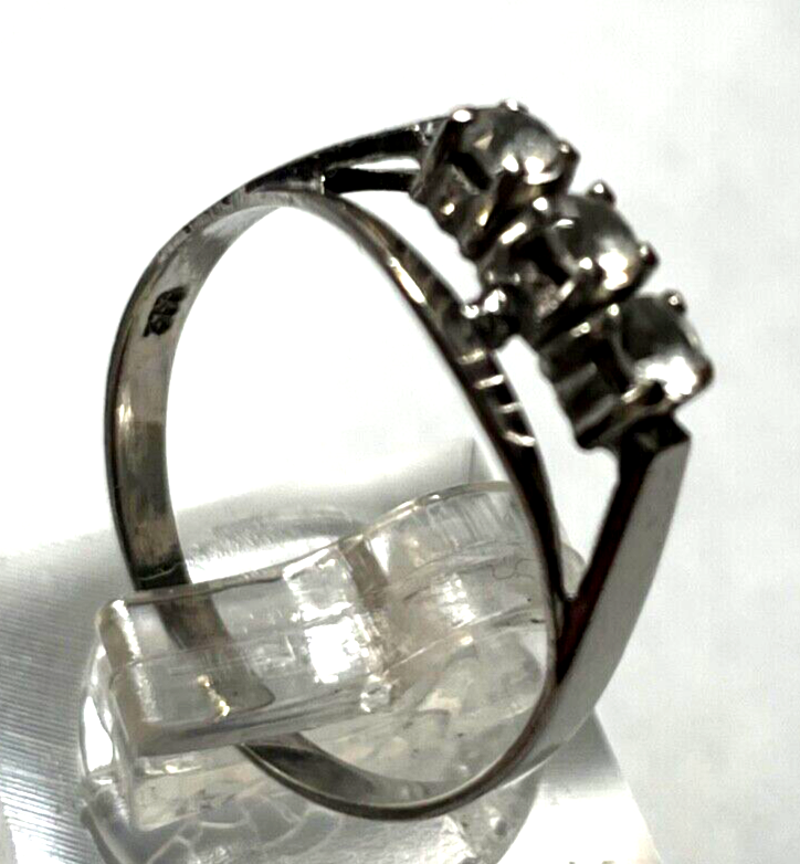 333 Gold 8 K Ring Weißgold 3 Weißtopas Vorsteckring RG 57 gepflegt2