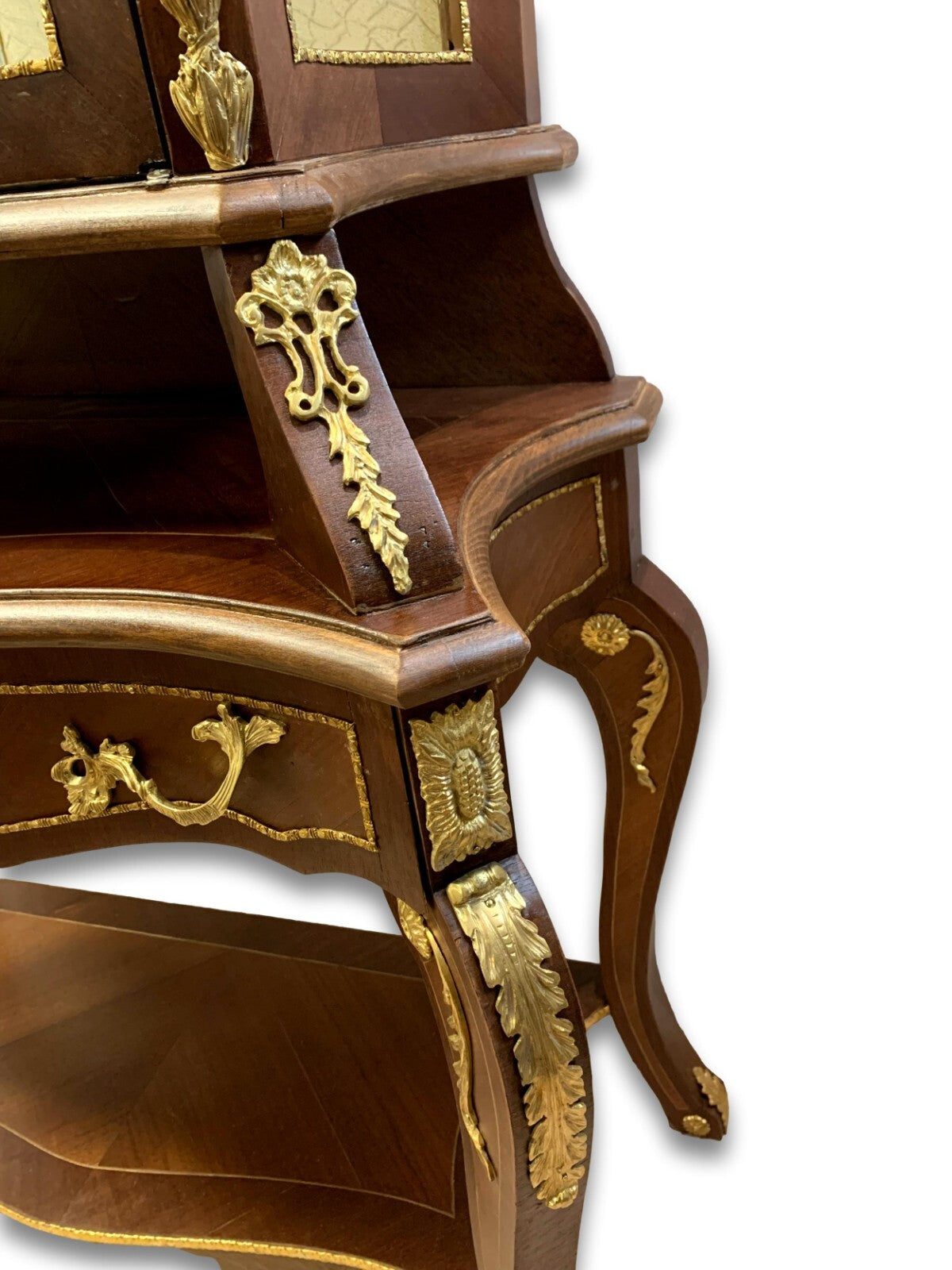 Aufsatzvitrine Vitrinenschrank - barocker Stil - Holz furniert - Metallbeschläge15